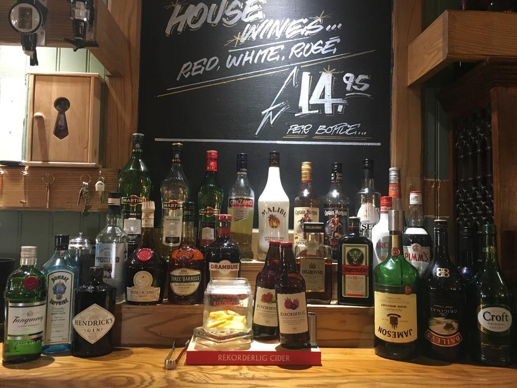 Three Horseshoes Inn Bubbenhall Esterno foto